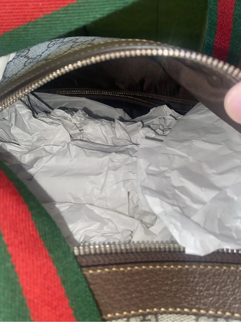Gucci Beige GG Supreme 10ktf Canvas Duffel with Green-Red Web Straps